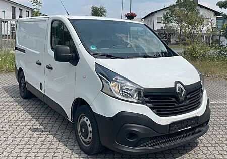Renault Trafic L1H1 WÜRTH Regale Klima Navi PDC Garantie