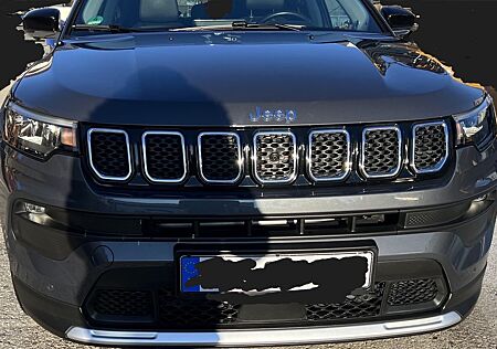 Jeep Compass 1.3 GSE T4 110kW Limited DCT Limited