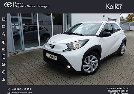 Toyota Aygo (X) 1.0 Automat Play+Tec & Komfortpak SHZ Alu