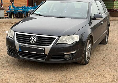 VW Passat Variant Volkswagen Passat Var. 2.0 FSI Comfortline*SHZ*Klima