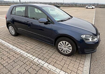VW Golf Volkswagen 1.2 TSI BMT Trendline