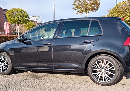 VW Golf Volkswagen 1.6 TDI ALLSTAR AUS 1 HAND