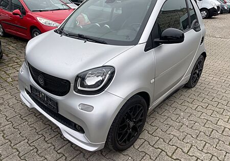 Smart ForTwo cabrio Brabus Packet 66 kW