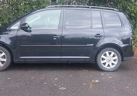 VW Touran Volkswagen 1.6 Freestyle Freestyle