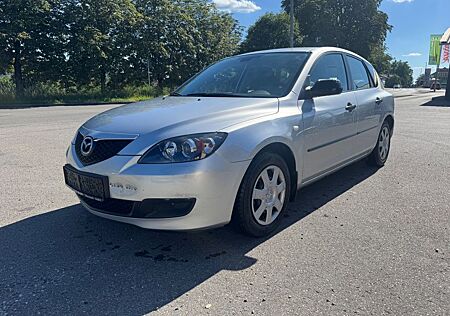 Mazda 3 Lim. 1.4 Sport Comfort TÜV/NEU SCHEKGEFT GEPF.