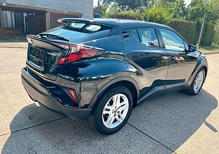 Toyota C-HR 1.8-l-VVTi Hybrid