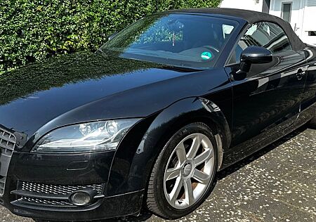 Audi TT Roadster 2.0 TFSI -