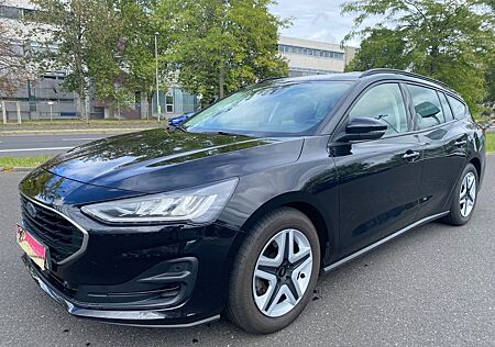 Ford Focus Turnier Cool & Connect*LED*SR-WR*