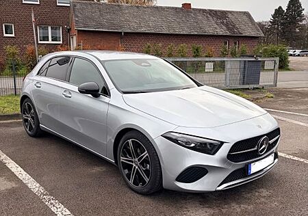 Mercedes-Benz A 200 d MULTIBEAM/NIGHT/MEMORY/DISTRONIC/KEYLESS