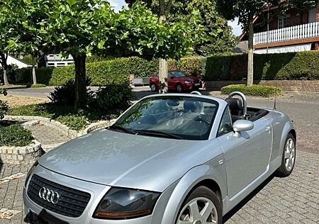 Audi TT Roadster 1.8T 132 kW -