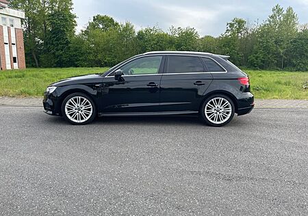 Audi A3 2.0 TDI S tronic design Sportback design