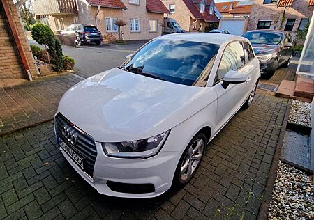 Audi A1 1.0 TFSI ultra sport sport