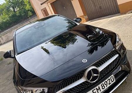 Mercedes-Benz CLA 220 Shooting Brake CLA 220 d DCT Shootin...