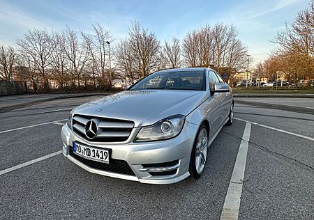 Mercedes-Benz C 180 Coupé -