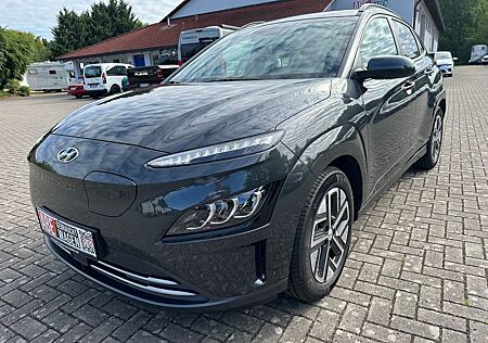 Hyundai Kona Elektro Prime 64 kWh Batterie Kamera Sitzh.