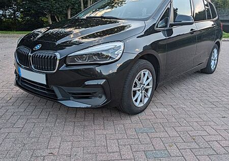 BMW 216 Gran Tourer Advantage NAVI/AHK/KAMERA/HU NEU