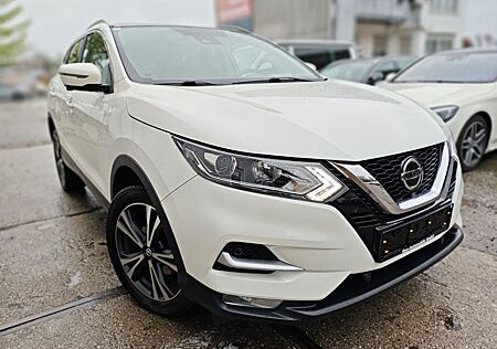 Nissan Qashqai gebraucht kaufen Nissan Qashqai N-Connecta 4x4 Kamera 360/ Sitzheizung