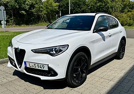 Alfa Romeo Stelvio Q4*B-Tech*20 Zoll*Keyless*CarPlay*ACC*RFK*