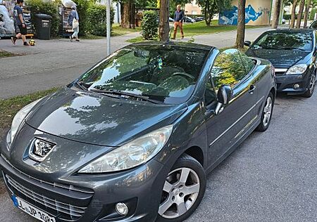 Peugeot 207 CC Black & White Edition 120 Black & Whi...