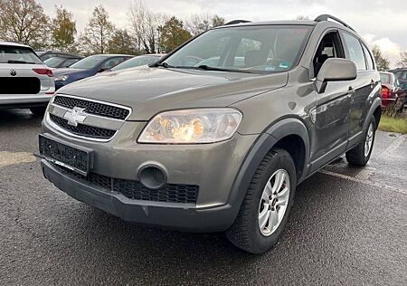 Chevrolet Captiva 2.4 LS 2WD