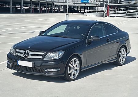 Mercedes-Benz C 180 C180 Coupé *AMG-Paket*SpF*Bi-Xenon*SHZ*8f*
