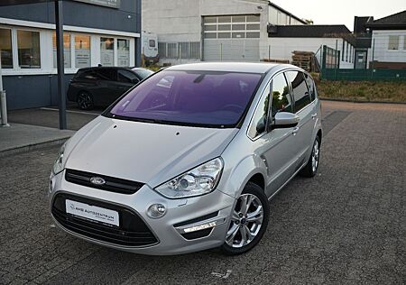 Ford S-Max Titanium *PDC*USB*BI-XENON*KLIMAAUTOMATIK*