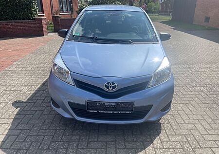 Toyota Yaris 1,33 Tüv neu 1 Hand