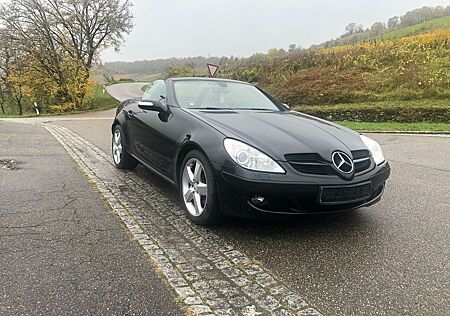 Mercedes-Benz SLK 280 - Harman/Kardon+Alcantara Dach
