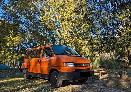 VW T4 Volkswagen TDI 2,5L Wohnmobil mit Camping-Ausstattung