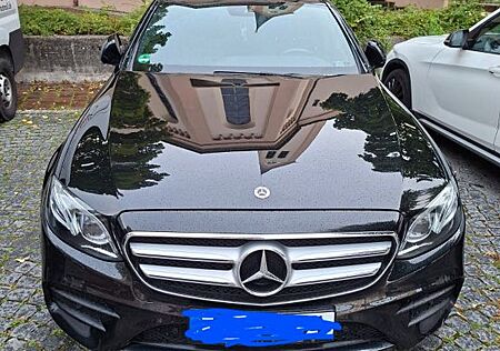 Mercedes-Benz E 220 d Autom. -