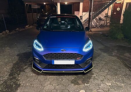 Ford Fiesta 1.5 ST, Milltek, LED, PANO, B&O, RECARO