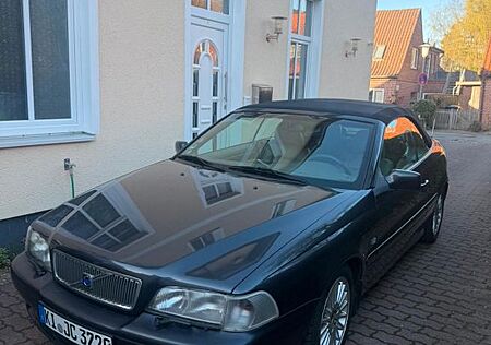Volvo C70 2.4T Cabriolet -