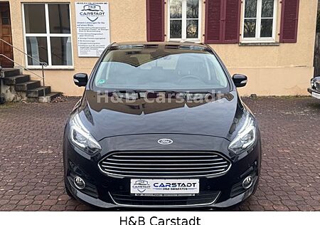Ford S-Max Titanium
