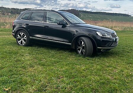 VW Touareg Volkswagen 3.0 V6 TDI Executive TERRAIN TECH Optik