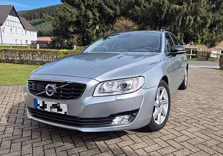 Volvo V70 D4 Linje Svart Geartronic, Standheizung, AHK