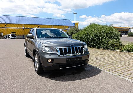 Jeep Grand Cherokee Overland 3.0 V6 M.-Jet Automatik