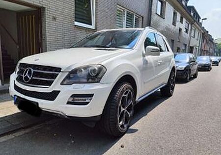 Mercedes-Benz ML 350 CDI 4MATIC Grand Edition Grand Edition