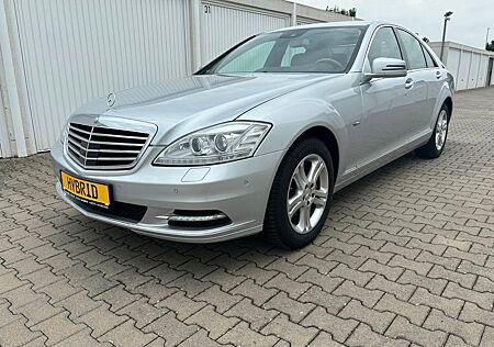 Mercedes-Benz S 400 HYBRID -
