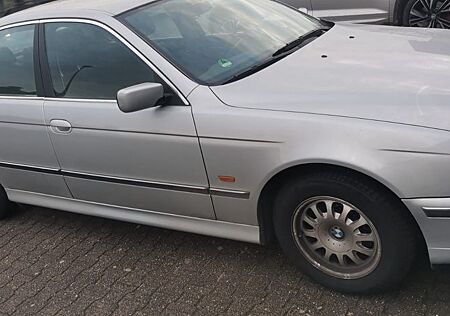 BMW 520i Auto
