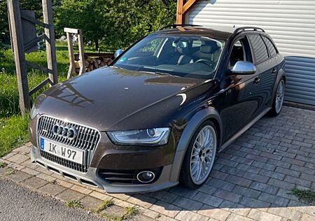 Audi A4 Allroad 3.0 TDI S tronic quattro -