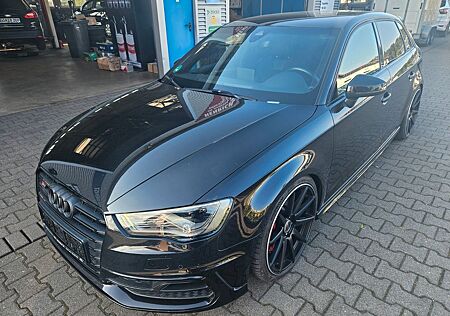 Audi S3 Sportback 2.0 TFSI quattro LED NAVI PDC SHZ