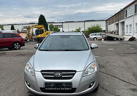Kia Cee'd / Ceed Sporty Wagon 1.6 CRDi 115PS EX EX