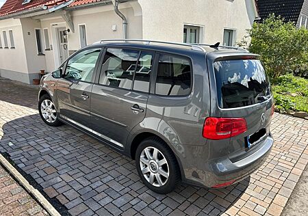 VW Touran Volkswagen 1.4 TSI DSG Comfortline