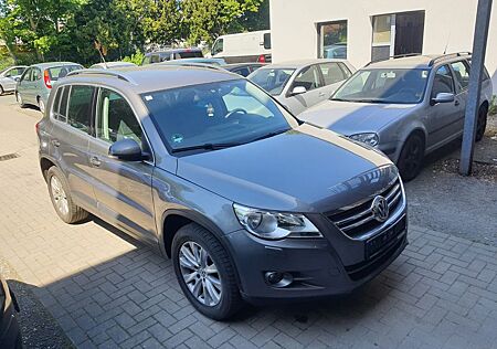 VW Tiguan Volkswagen 2.0 TSI Automatik TÜV Neu Tiefpreis !!