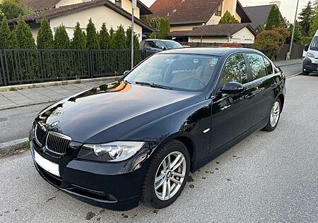BMW 325i -TÜV-07.2026 Scheckheftgepflegt Nur bei