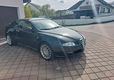 Alfa Romeo GT 2.0 JTS 16V Selespeed Distinctive