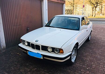 BMW 525 Baujahr 1990