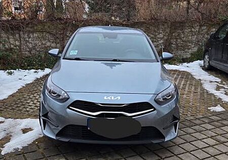 Kia Cee'd Ceed,82140km,Autom.,TÜV07.27,Led