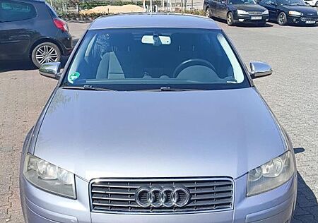 Audi A3 1.6 8P