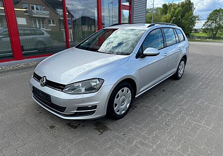 VW Golf Volkswagen 7 Variant TÜV NEU EURO5 Navigation